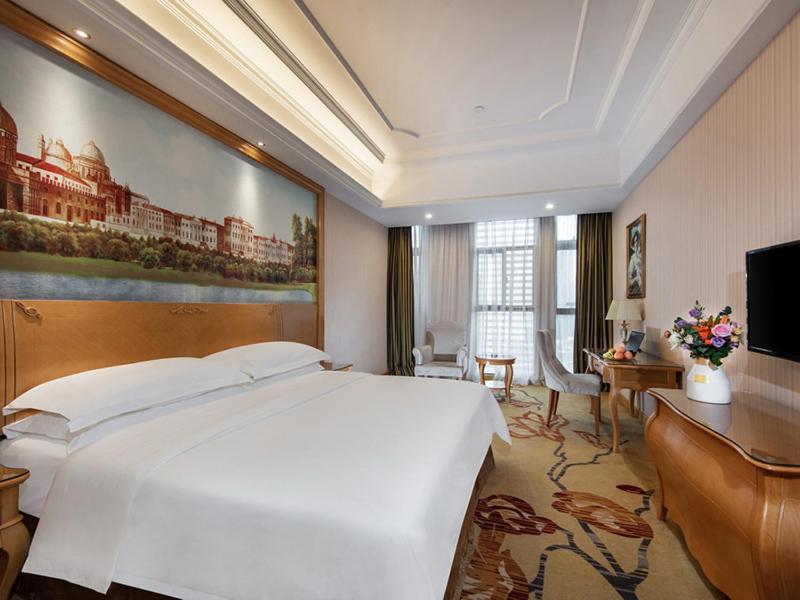 Vienna International Hotel Fuzhou Cangshan Wanda Екстериор снимка
